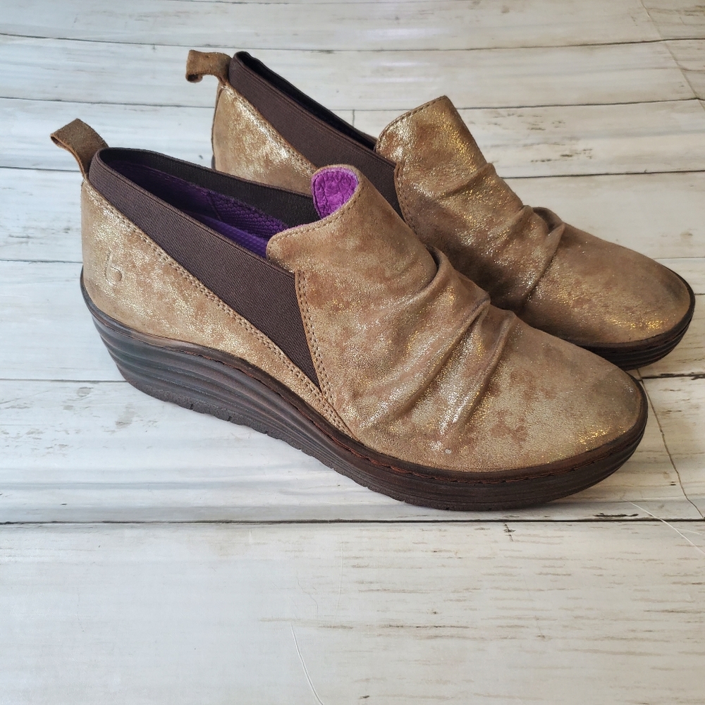 Bionica gallant clogs slip on Italian suede size 9 metallic Excellent Condition!